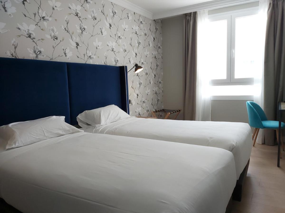 Micampus Burgos Centro Student Residence Eksteriør billede